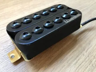 Warman 12 Gauge electric guitar pickup in black